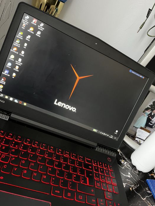 Лаптоп Lenovo Legion Y520