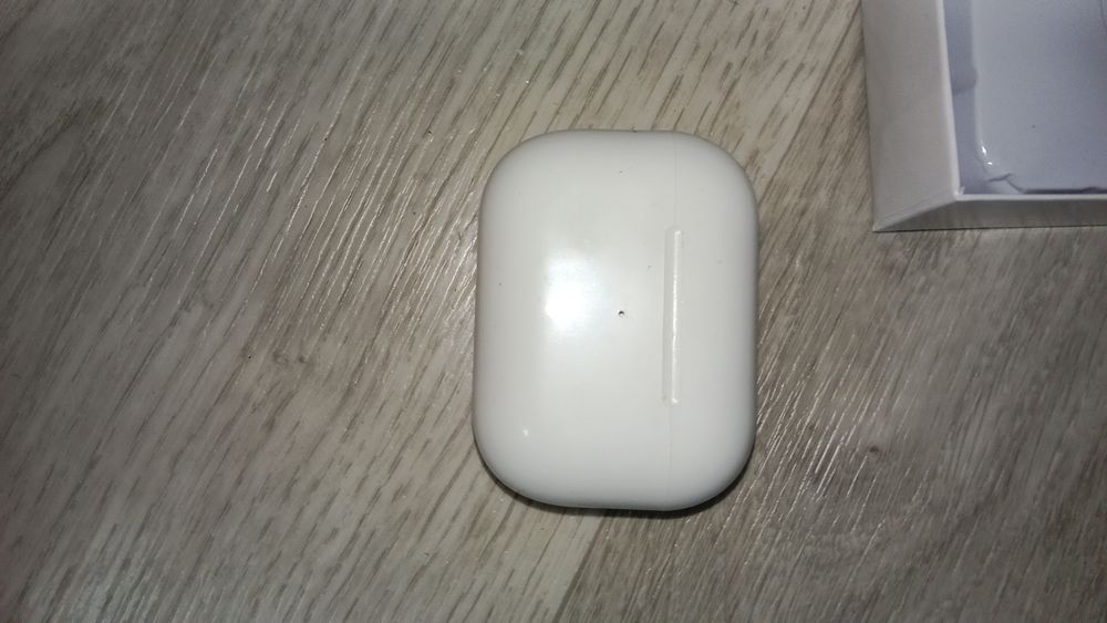 Продам беспроводной наушник