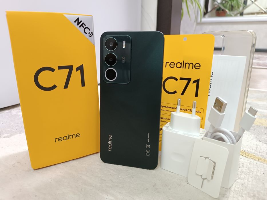 Realme C71 / 128GB Полный комплект.