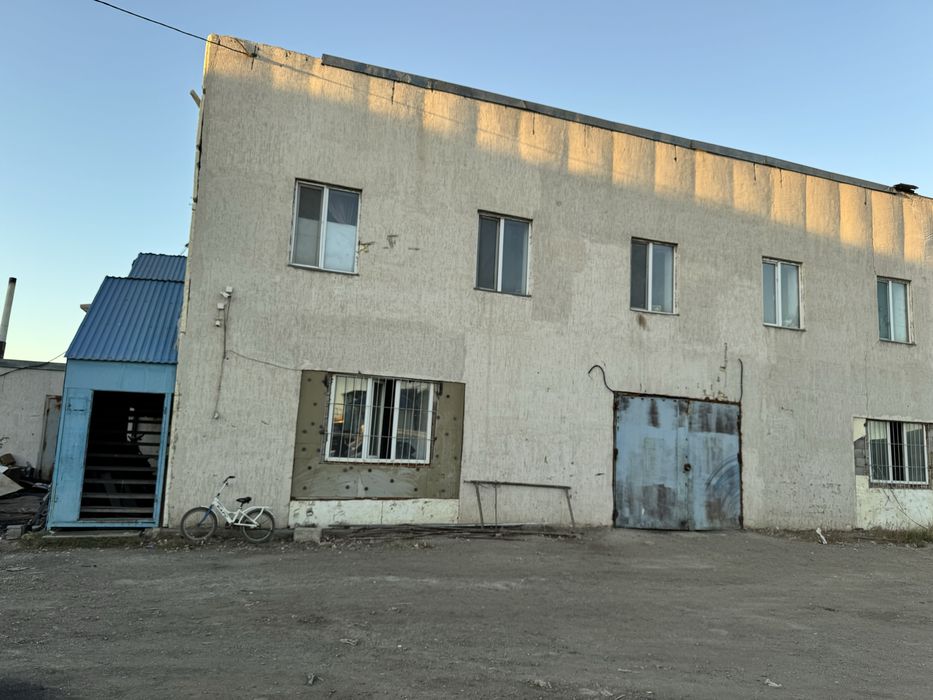 Продам здание общежития на разбор