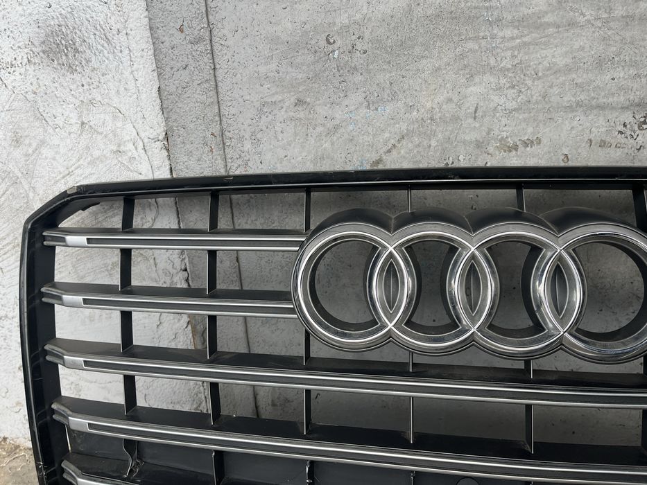 Решетка за Audi A8 S8 D4 Matrix Facelift