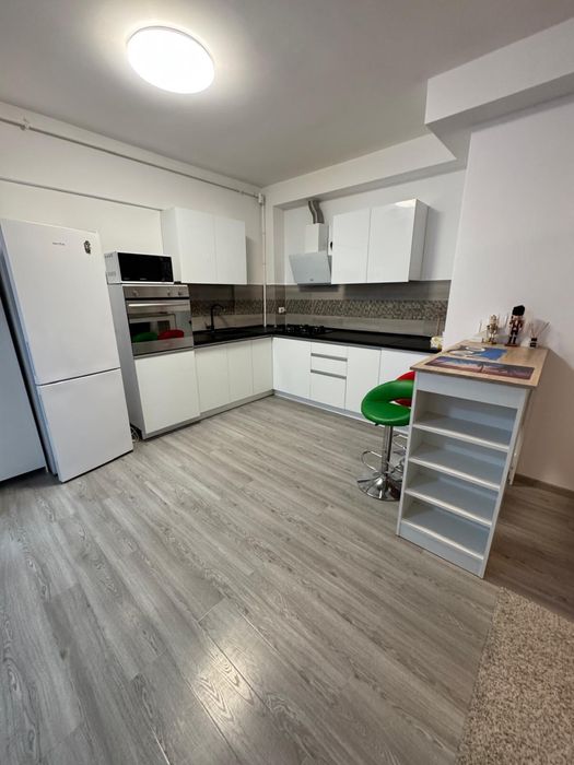 Închiriez apartament 2 camere Cartier Solar Metalurgiei Berceni