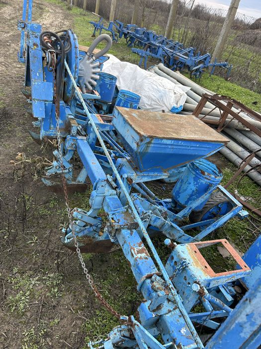 Semanatoare porumb si floarea soarelui spc 6