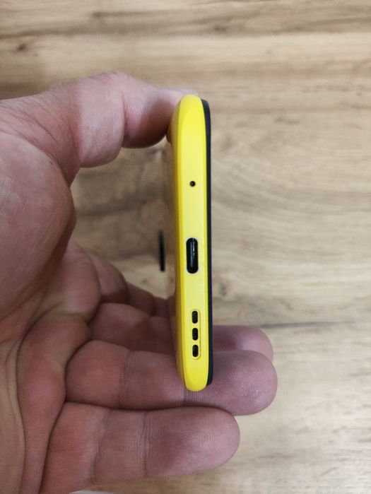 Продавам Poco M3 pro 5G