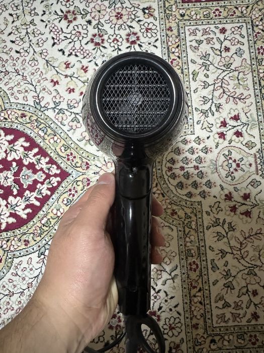 Продам фен BaByliss 5000W (рабочий)