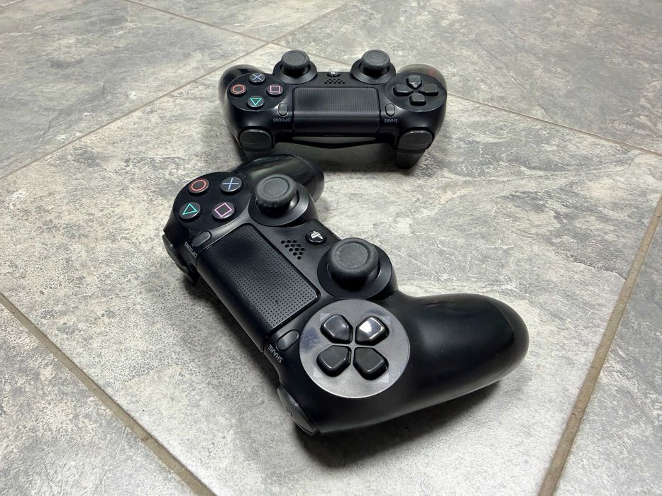 Джойстик за PS4 Playstation 4 Оригинален!!!