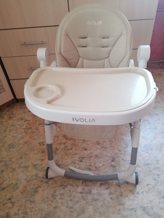 Стульчик IVOLIA Q5 для кормления от 0