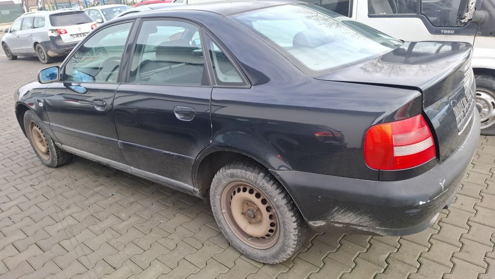 Vand capota,far,aripa Audi A4 B5