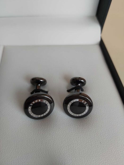 Set HUGO BOSS ceas+butoni