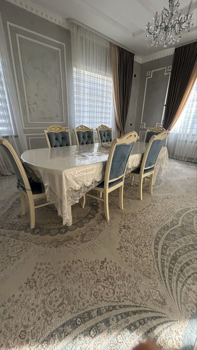 стол и стулья сатылады