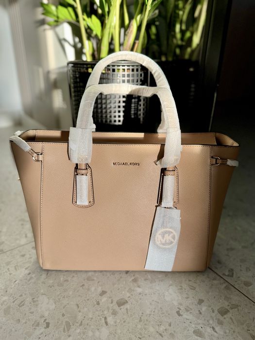 Geanta NOUA Michael Kors Sullivan Small
