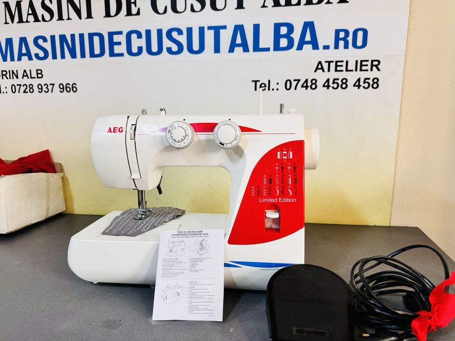 Masina de cusut electrica AEG model 124