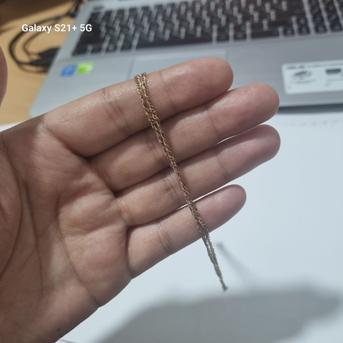 Алтын цепочка сатылады