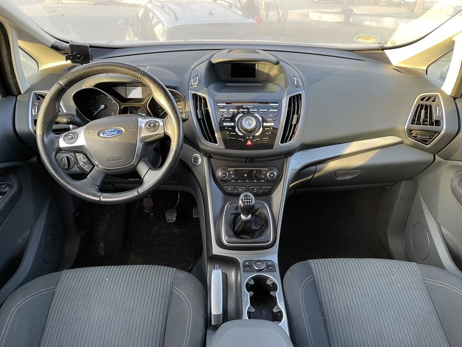 Ford C-max на части