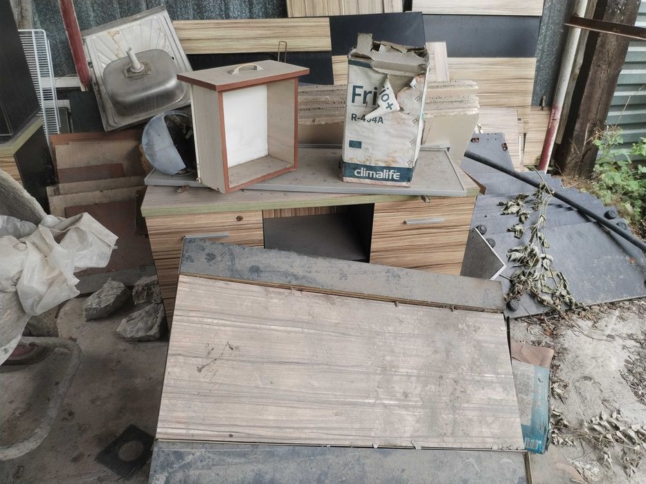 продам офисную мебель б/у