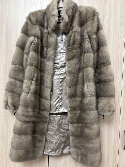 Продается Шуба норковая