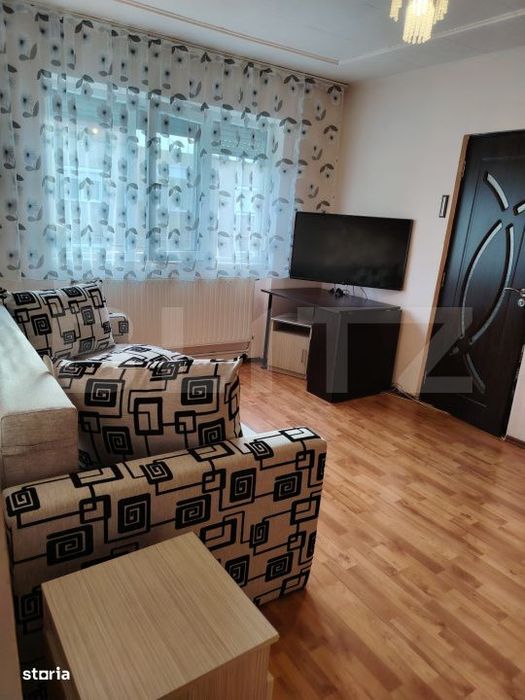 Apartament de vanzare, cu 3 camere, Nufarul