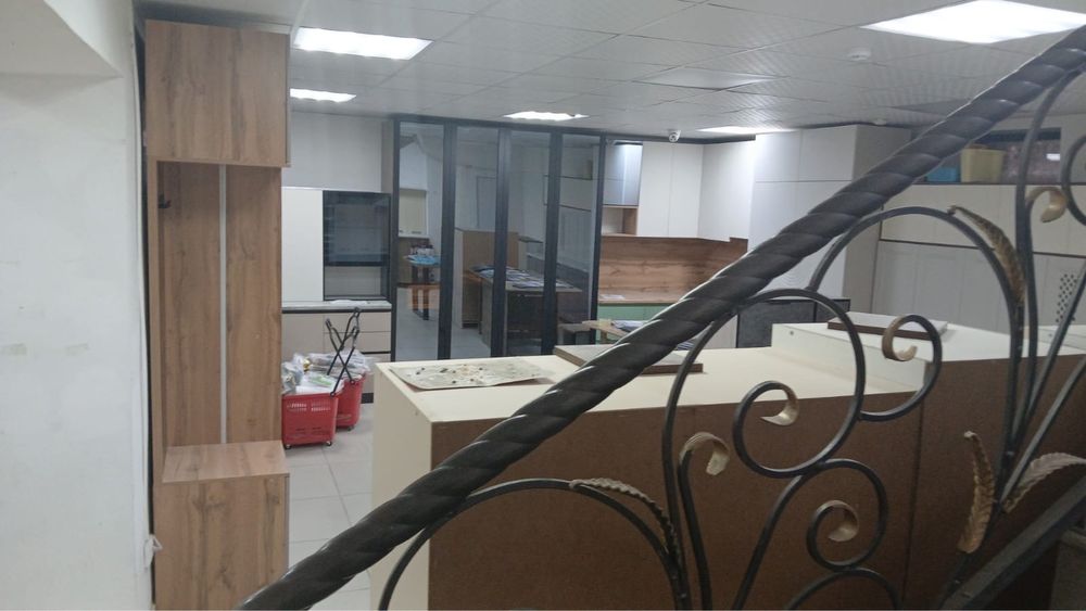 Сдам в аренду цокольный этаж