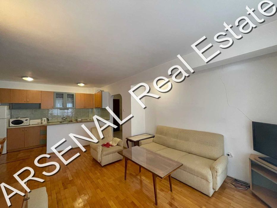 Дава се под наем Тристаен апартамент в София, Медицинска академия - 115 кв.м за 700 € - Снимка #2