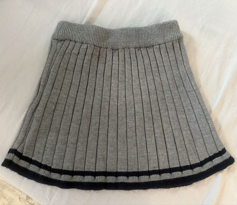 Сет от Жилетка и пола плисе С размер, и кожен панталон