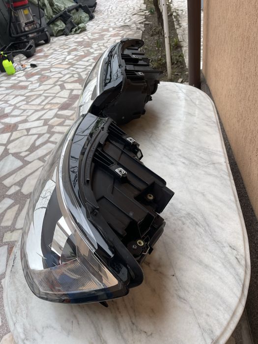 Faruri Stinga Dreapta VW Transporter t6 fara defecte sau rupturi