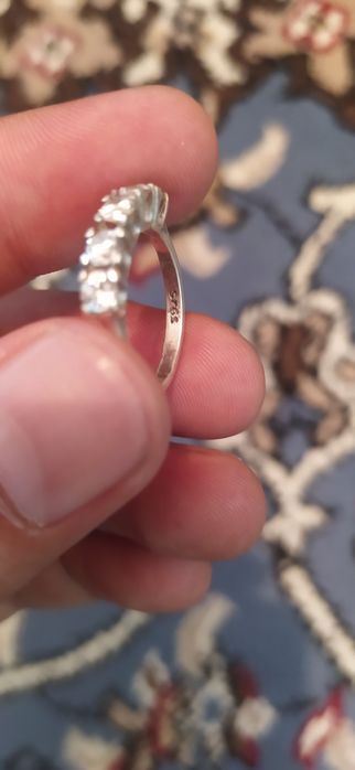 Kumush uzik proba 925 sotiladi