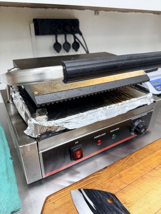 Грильница производственная для кафе