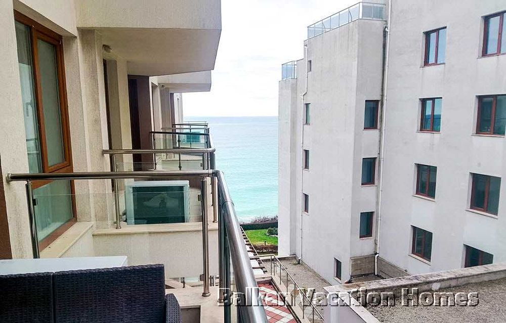 Продава се Двустаен апартамент в Бяла - 69 кв.м за 606 €/кв.м - Снимка #7