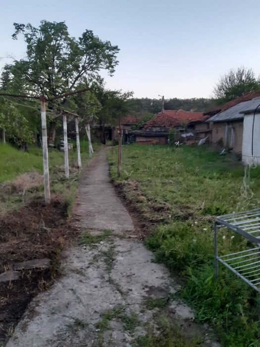 Продава се Къща в Хасково, Дружба 1 - 1 кв.м за 153000 €/кв.м - Снимка #2