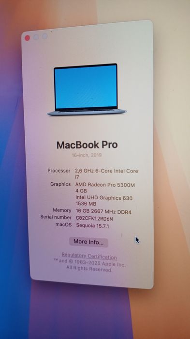 Macbook pro 16", i7, 16gb, 4gb Video