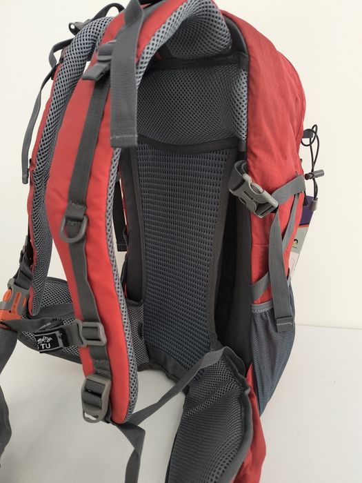 Раница 40 L / безплатна доставка/