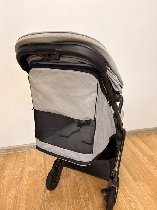 Продам коляску Easywalker Jackey