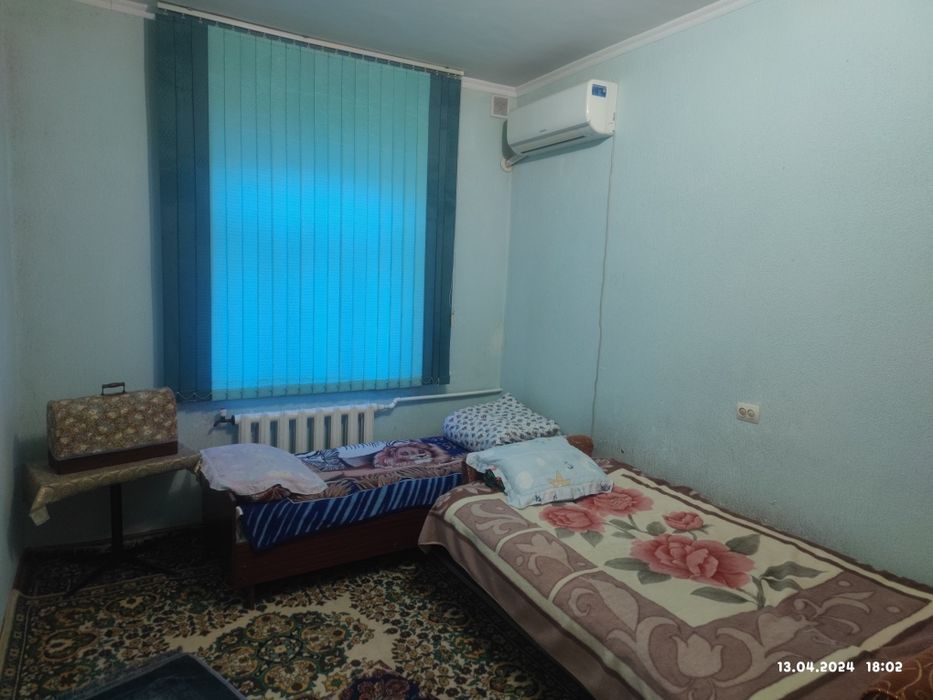 Продаётся 4 комнатная квартира