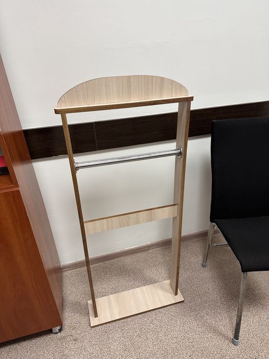 Вешалка напольная, немой слуга