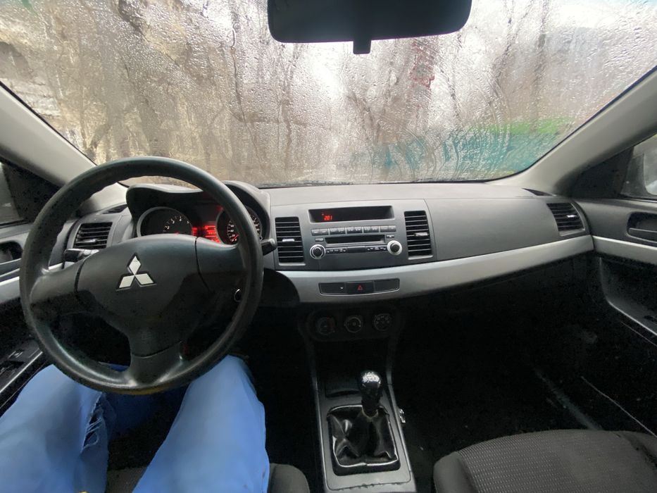 Lancer 2010 года 1.5