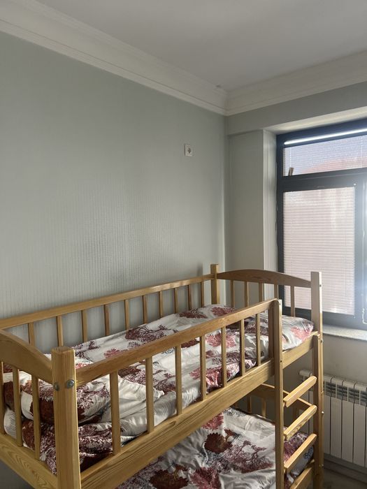 Medgaradogda kvartira student qizla uchun 1.200 som