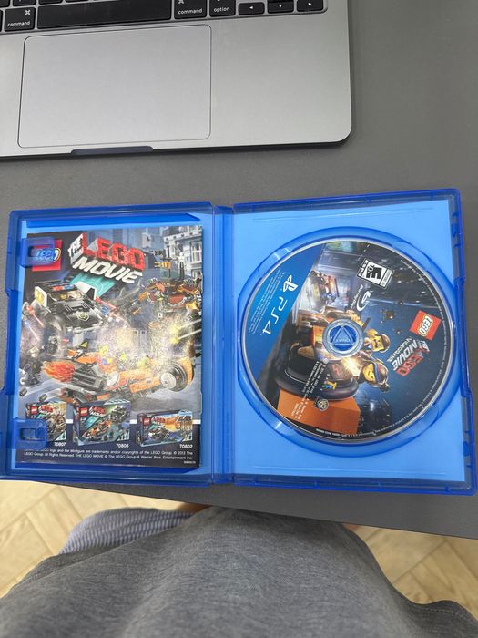 Диск на пс 4-5 Лего Муви