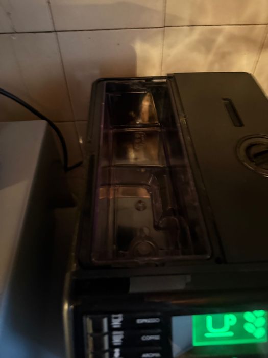 Кафе машина -SAECO minuto!!