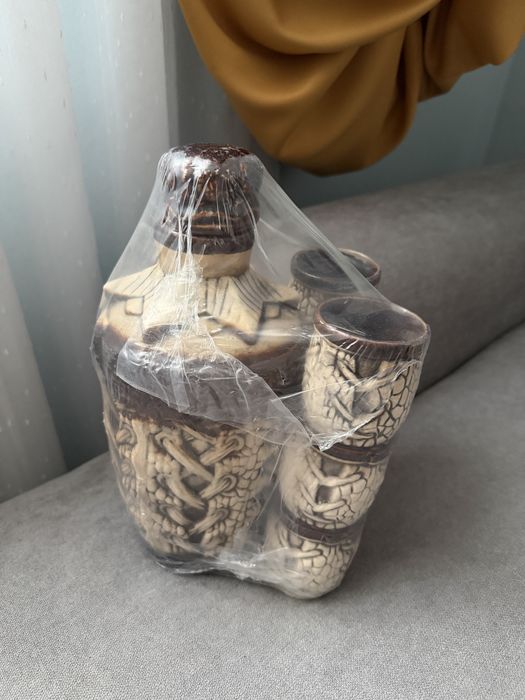 Set tuica - sticla si pahare - NOU