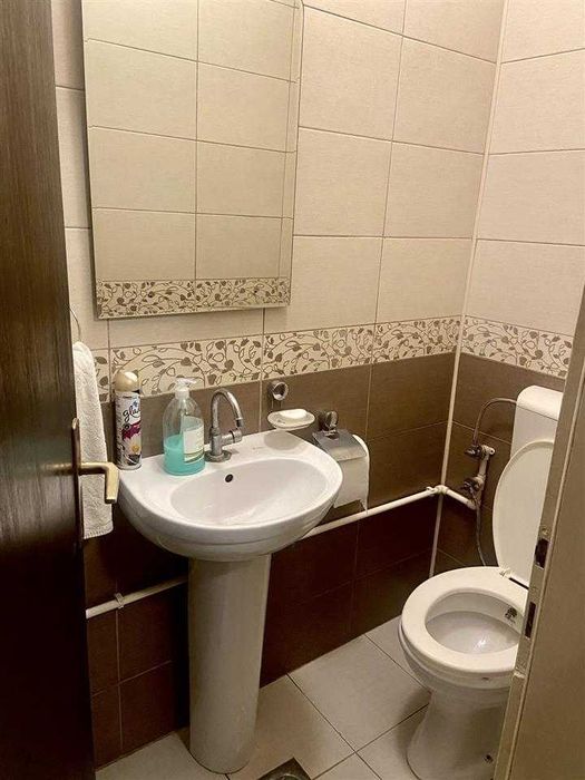 Дава се под наем Тристаен апартамент в София, Малинова долина - 90 кв.м за 612 € - Снимка #2