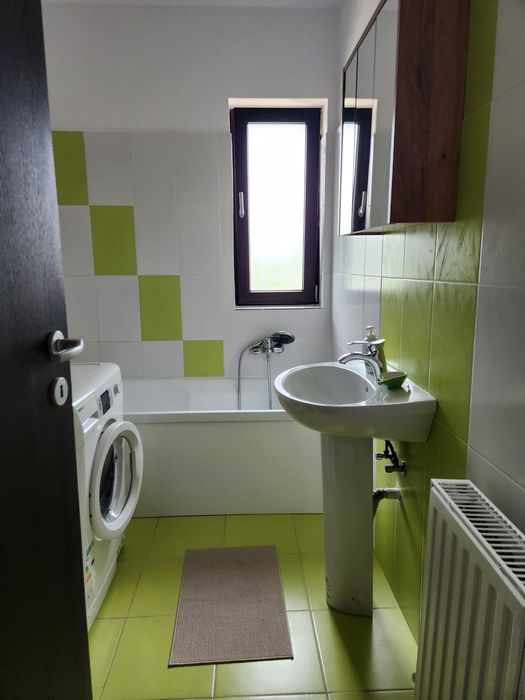 Proprietar Inchiriez apartament 2 camere Militari