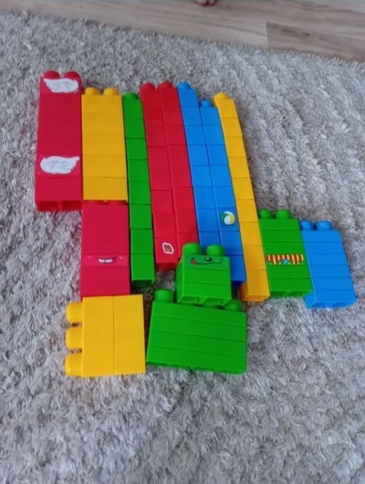 cuburi mega blocks block masina mega 88 cuburi