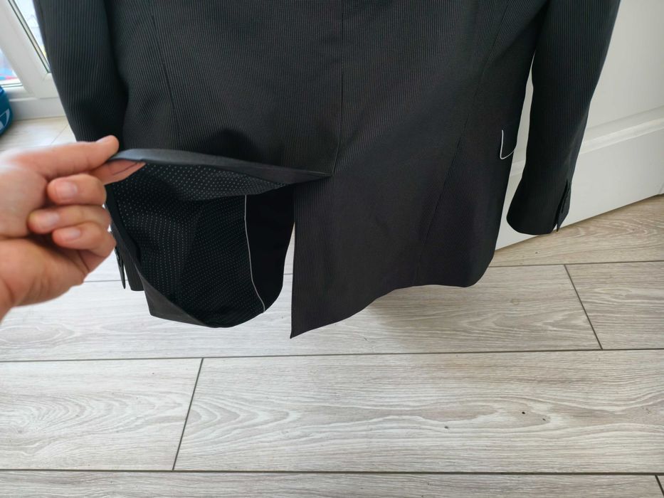 Продам Пиджак мужской 46 EU