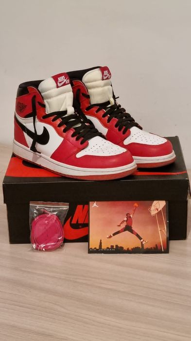 Подростковые кроссовки