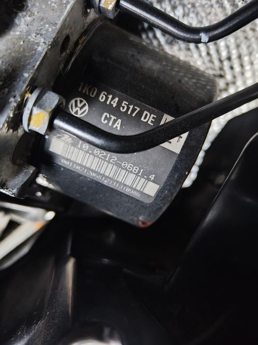 Modul calculator unitate  abs vw audi Seat cod 1K0907379BJ 1K0614517DE