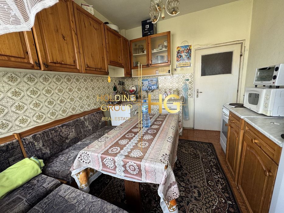 Продава се Четиристаен апартамент в Добрич, Център - 100 кв.м за 1240 €/кв.м - Снимка #4