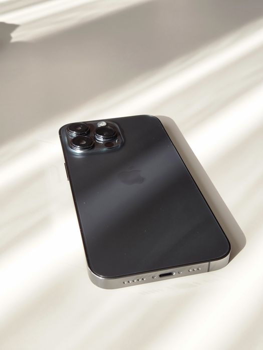 IPhone 13 Pro 128gb (с гаранция)