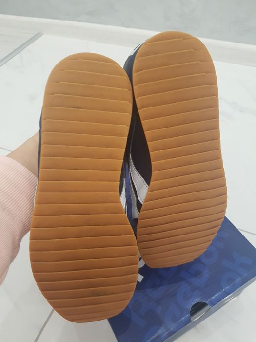 Reebok за момче 33 номер
