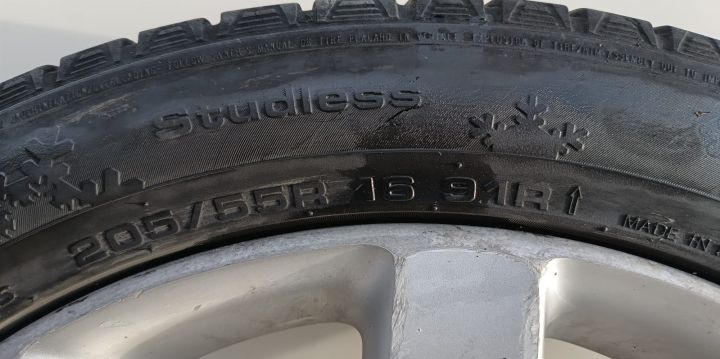 Set jante aliaj cu anvelope m+s, 5 X 112 / Kumho 205/55 R16 Volkswage