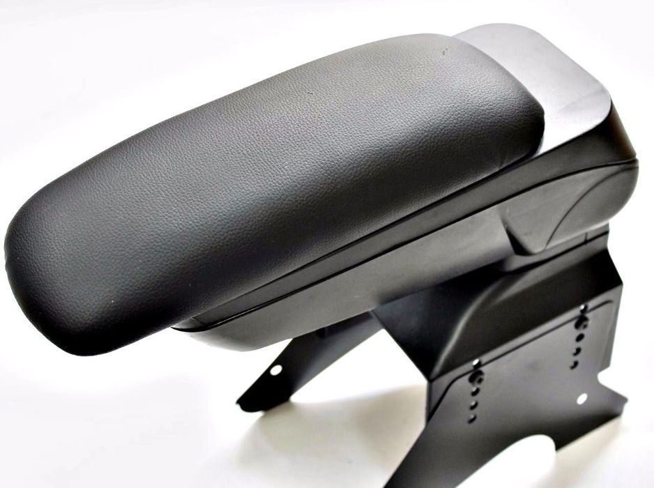 Барче за автомобил нов подлакътник универсален,черен кожен за кола,